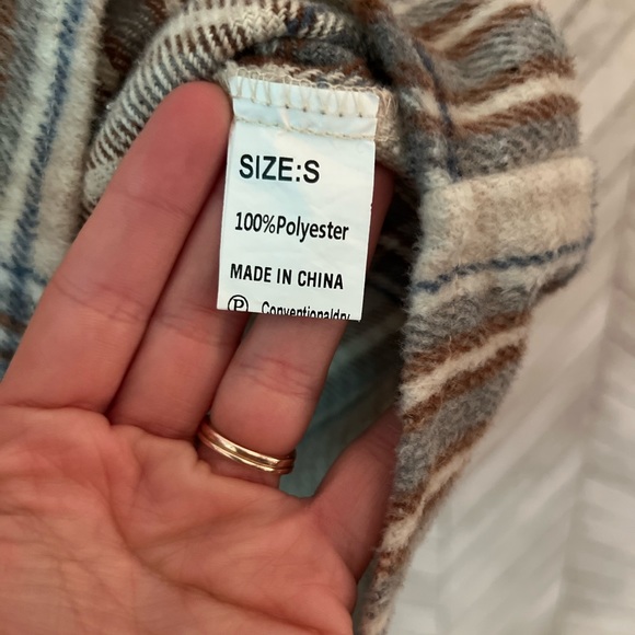 Women’s Plaid Half Zip Up Collared Fall Sweater Shacket - Picture 5 of 8